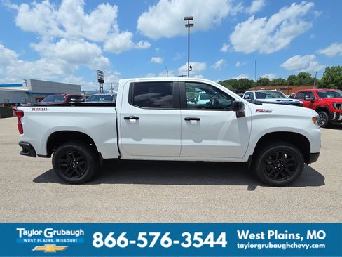 New 2026 Chevrolet Silverado 1500 LT Trail Boss w/ Protection Package AWD/4WD image 10