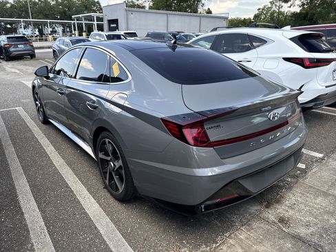 Used 2023 Hyundai Sonata SEL Plus FWD image 3