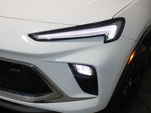 Used 2024 Buick Encore GX Sport Touring image 47