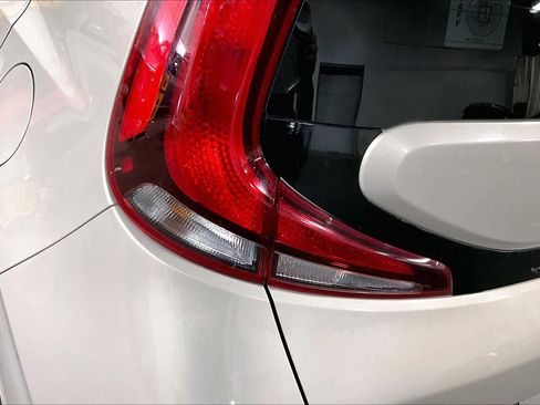 Used 2020 Kia Soul EX FWD image 29