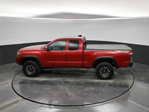 Used 2020 Toyota Tacoma TRD Off-Road image 28