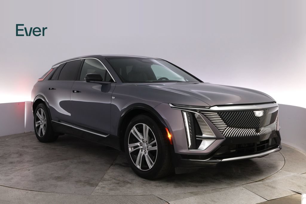 Used 2024 Cadillac Lyriq Tech AWD/4WD image 12