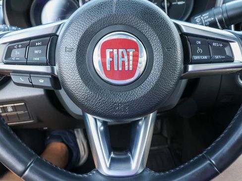 Used 2019 FIAT 124 Spider Lusso RWD image 20