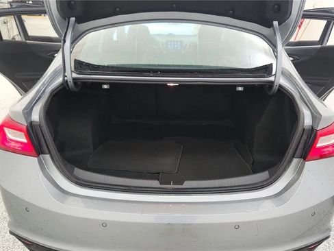 Used 2024 Chevrolet Malibu LT FWD image 19