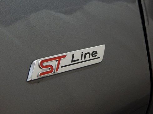 New 2025 Ford Explorer ST-Line w/ Premium Package image 9