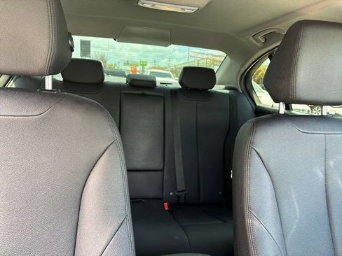 Used 2018 BMW 320i Sedan RWD image 63