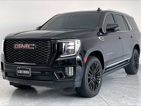 Used 2023 GMC Yukon Denali AWD/4WD image 12