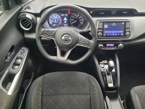 Used 2020 Nissan Kicks SV FWD image 22