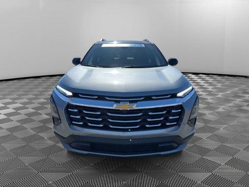 New 2026 Chevrolet Equinox LT image 2