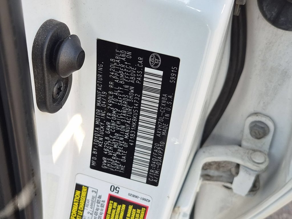 Used 2019 Toyota Camry LE FWD image 34
