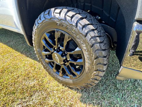 New 2026 Chevrolet Silverado 2500 LT w/ Trail Boss Package image 26