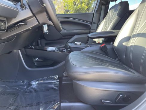Used 2023 Ford Mustang Mach-E Select RWD image 17