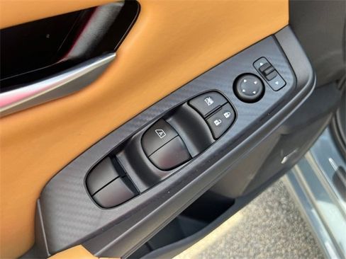 New 2025 Nissan Sentra SV w/ SV Premium Package image 14