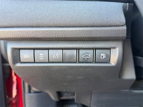 Used 2025 Toyota Camry LE image 21