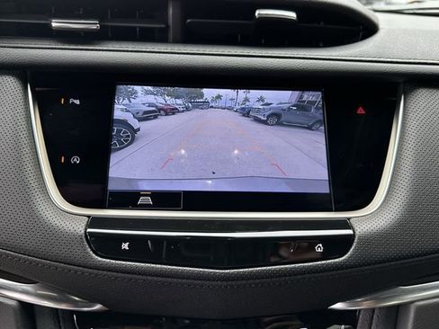 Certified 2023 Cadillac XT5 Premium Luxury FWD image 25