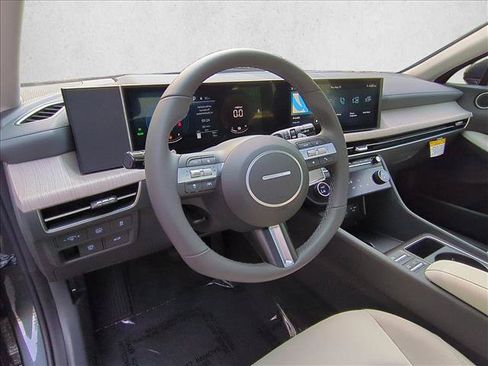 New 2026 Hyundai Sonata SEL FWD image 3