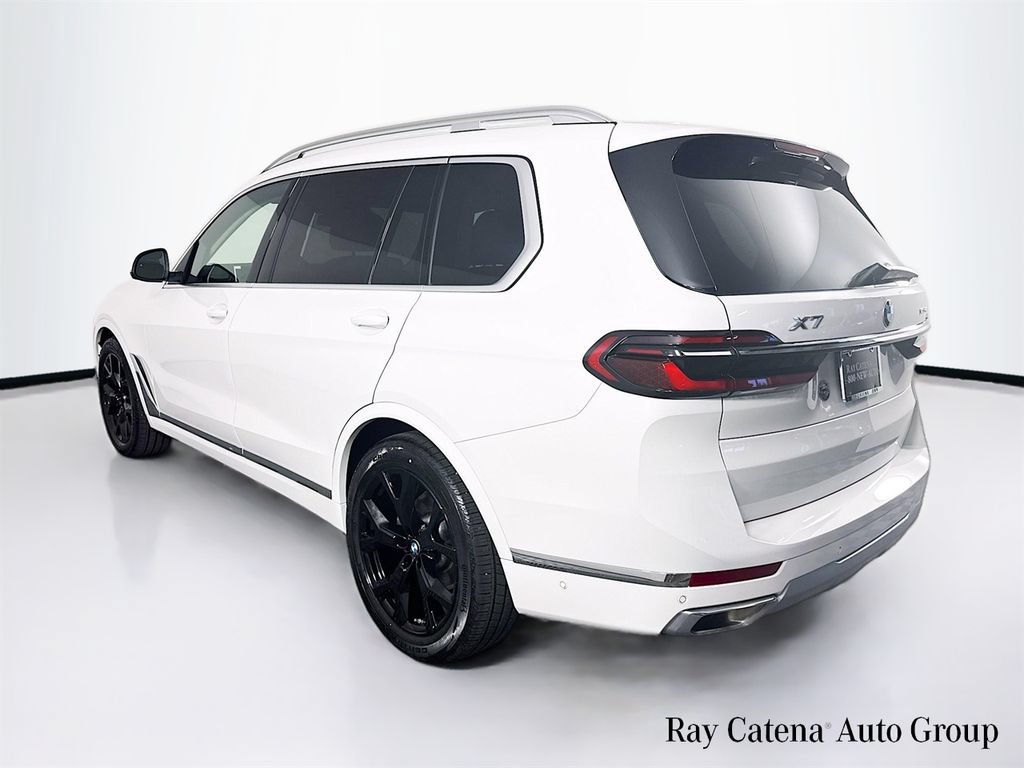 Used 2026 BMW X7 xDrive40i w/ Premium Package AWD/4WD image 5