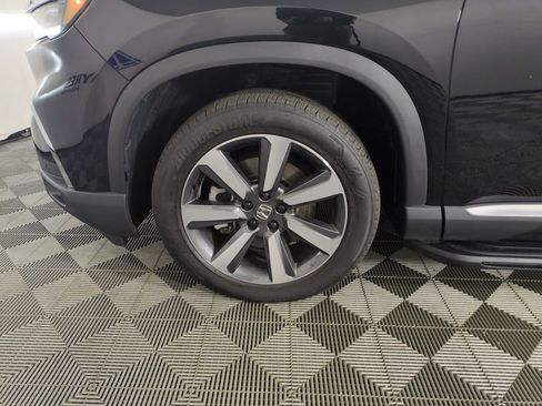 Used 2024 Honda Pilot Touring image 30