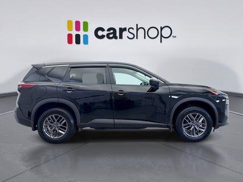 Used 2023 Nissan Rogue S image 6