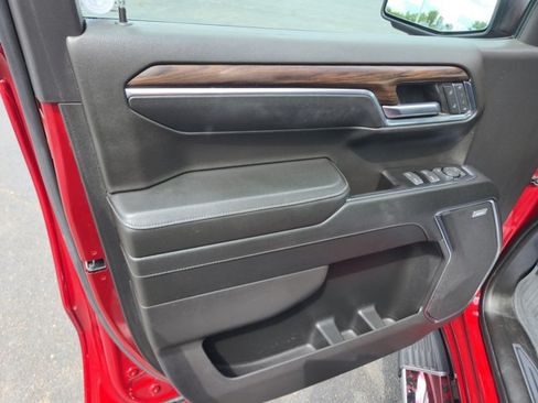 Used 2024 GMC Sierra 1500 SLT w/ SLT Premium Plus Package AWD/4WD image 34