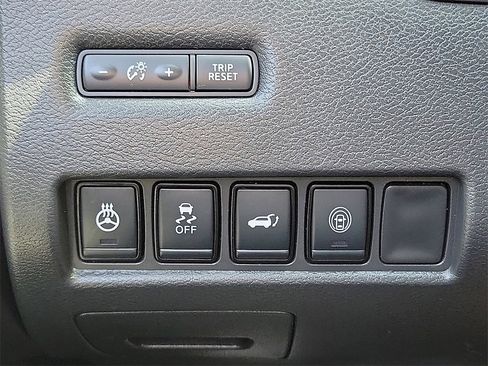 Used 2022 Nissan Murano Platinum w/ Cargo Package image 15