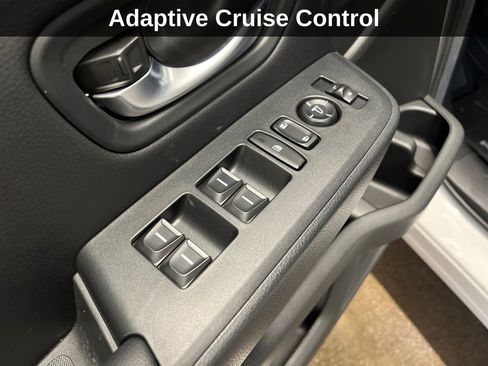 Used 2025 Honda Pilot EX-L image 15