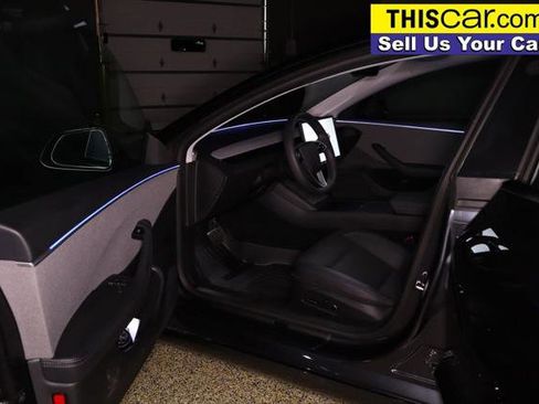 Used 2025 Tesla Model 3 Long Range image 30