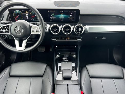 Used 2020 Mercedes-Benz GLB 250 4MATIC image 14