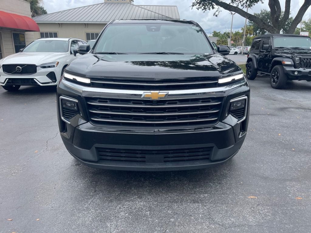 Used 2026 Chevrolet Traverse LT FWD image 7