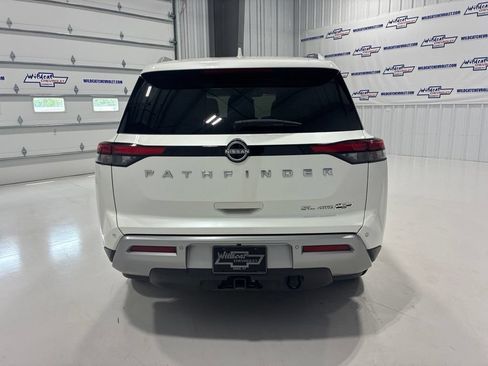 Used 2024 Nissan Pathfinder SL w/ SL Premium Package AWD/4WD image 5