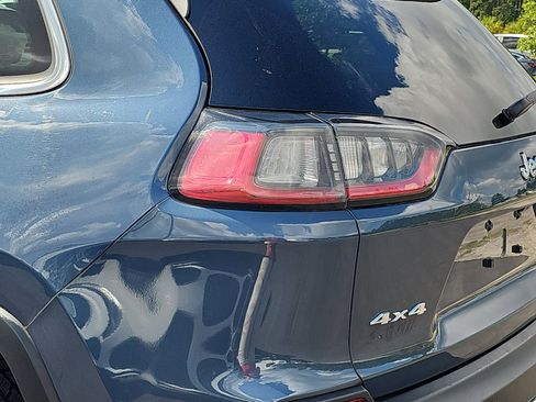 Used 2019 Jeep Cherokee Limited AWD/4WD image 33