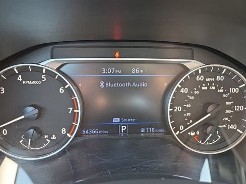 Used 2024 Nissan Altima 2.5 SR FWD image 36