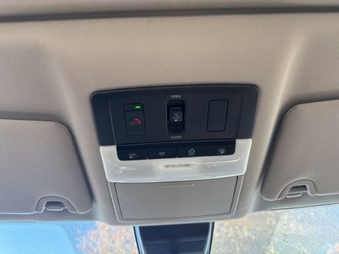 Used 2023 Nissan Altima 2.5 SL image 39