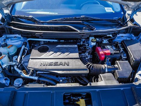 Used 2023 Nissan Rogue SL image 28