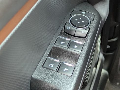 Used 2025 Ford Bronco Sport Outer Banks w/ Outer Banks Tech Package+ AWD/4WD image 19
