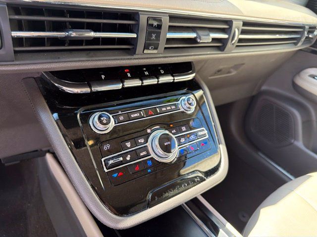 Used 2020 Lincoln Corsair AWD w/ Equipment Group 101A image 35