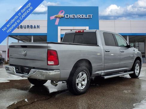 Used 2020 RAM 1500 Classic SLT w/ Luxury Group image 5