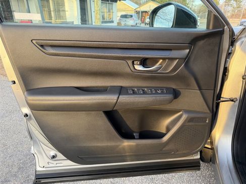 Used 2023 Honda CR-V Sport image 14