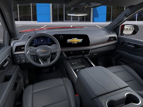 New 2026 Chevrolet Suburban LT w/ Comfort Package image 15