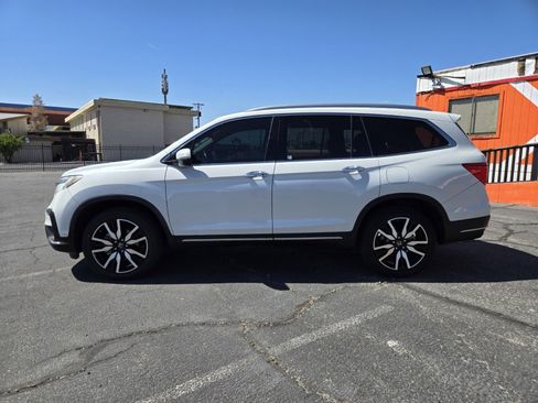 Used 2020 Honda Pilot Touring image 2