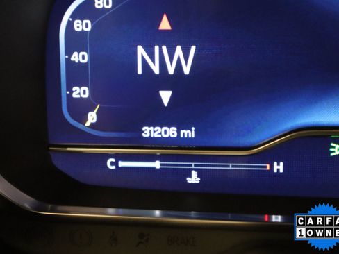 Certified 2024 Chevrolet Suburban Z71 w/ Luxury Package image 19