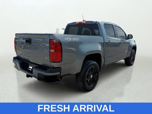 Used 2022 Chevrolet Colorado LT AWD/4WD image 7