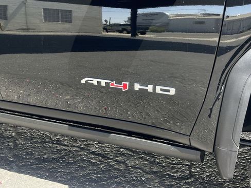 New 2026 GMC Sierra 2500 AT4 w/ AT4 Premium Plus Package AWD/4WD image 33