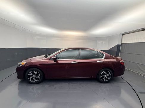 Used 2016 Honda Accord LX image 5