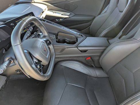 Certified 2023 Chevrolet Corvette Stingray Coupe w/ Z51 Performance Package image 18