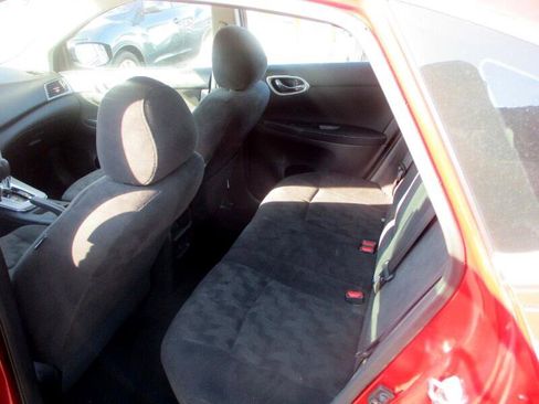 Used 2013 Nissan Sentra SV image 9