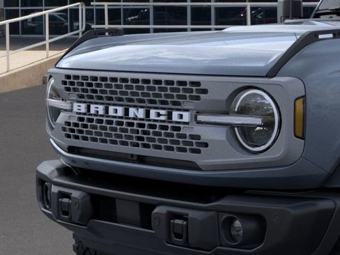 New 2025 Ford Bronco Badlands w/ Sasquatch Package image 19