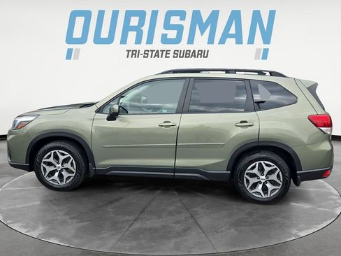 Certified 2021 Subaru Forester Premium w/ Popular Package #1 image 3