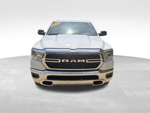 Used 2022 RAM 1500 Big Horn AWD/4WD image 2
