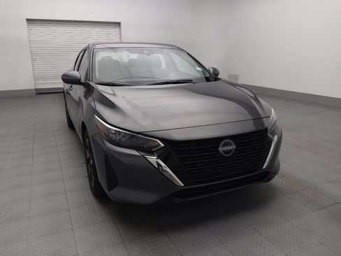 Used 2025 Nissan Sentra SV FWD image 14